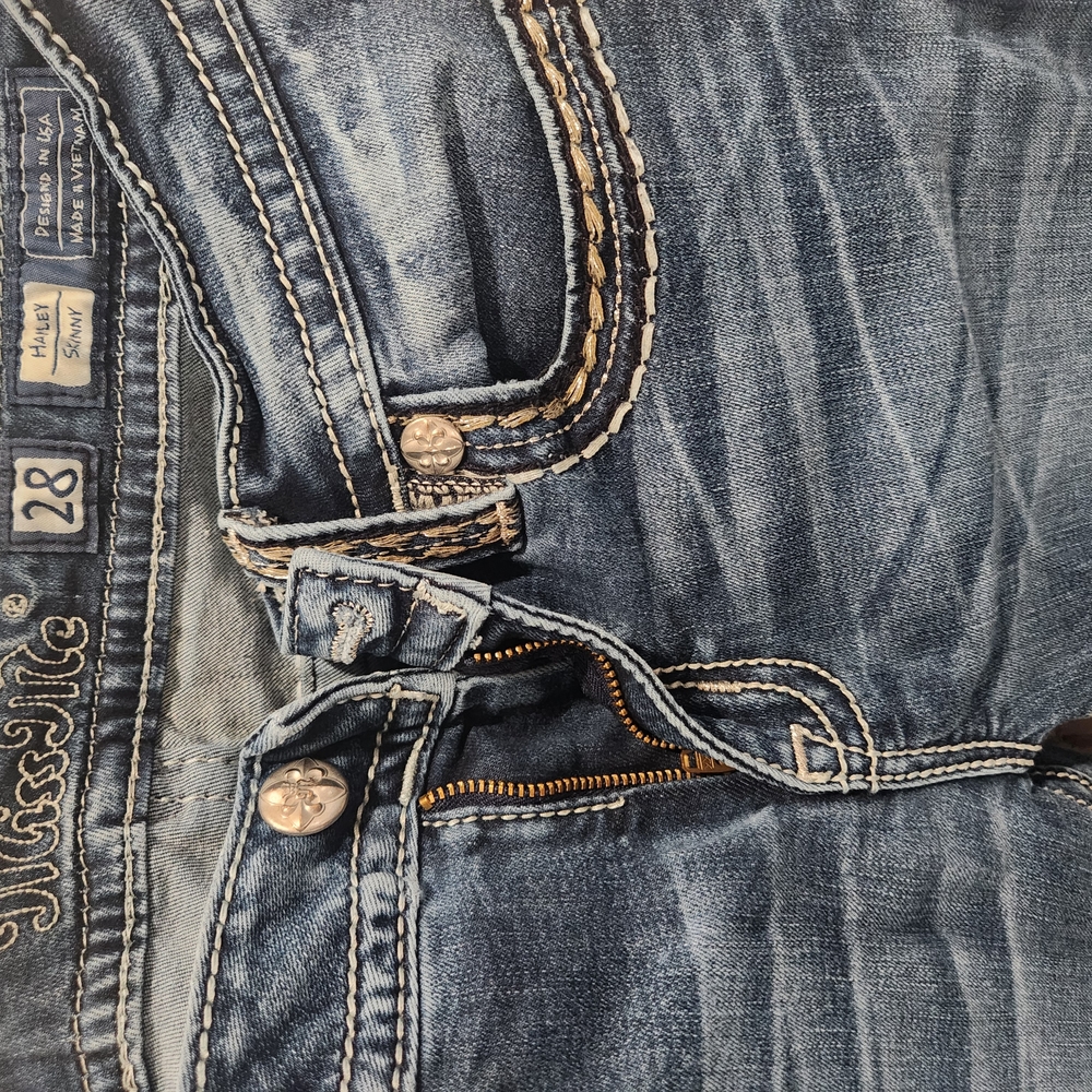 Miss Me Blue Skinny Jeans with Worn-In Look